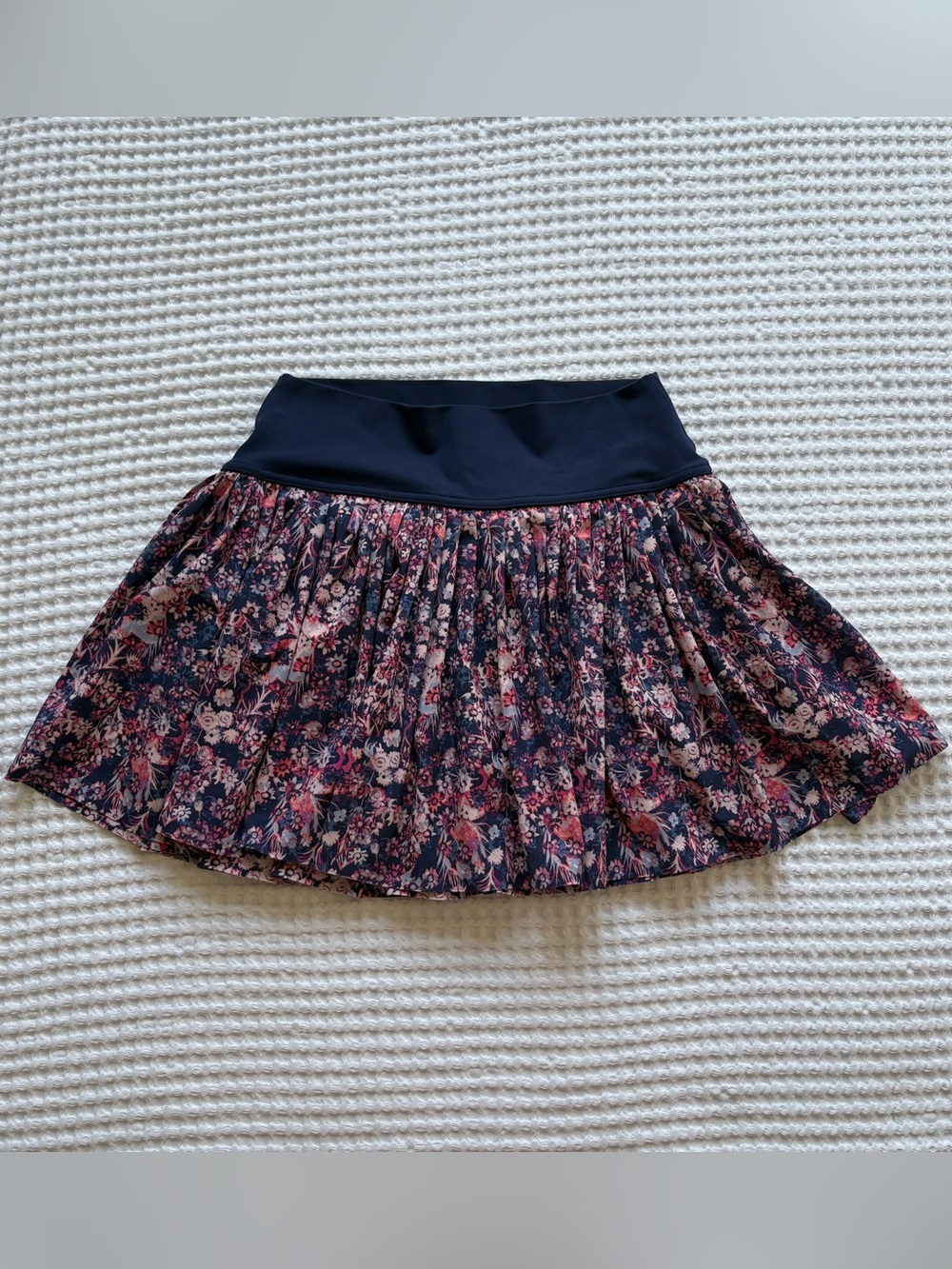OFFLINE by Aerie Tiebreaker Navy Pink Pleated Floral Skort Built In Shorts - S
